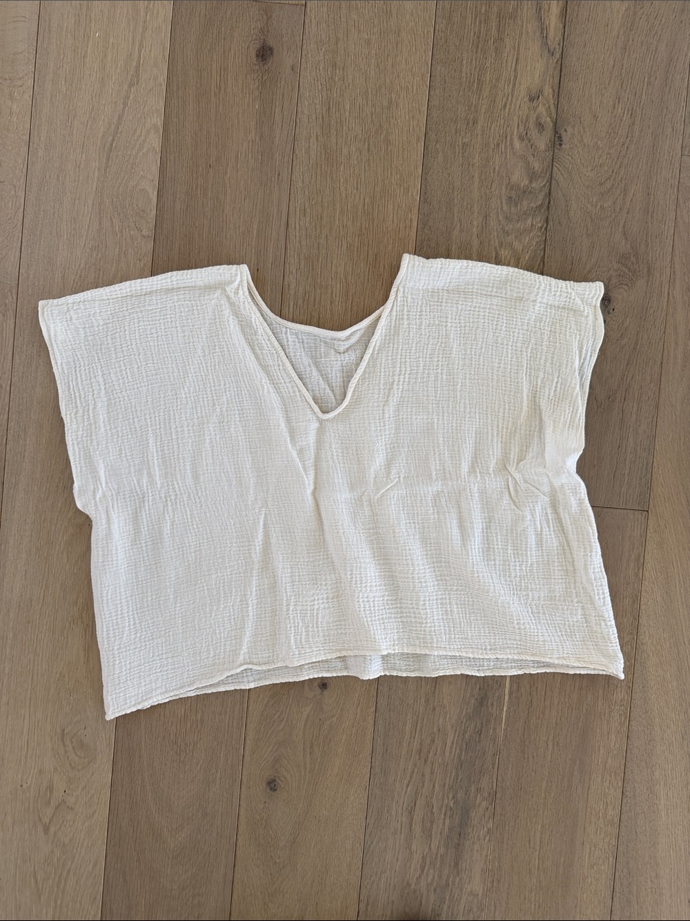 Annahmol Women's Cream Gauze V-Neck Top OSFM